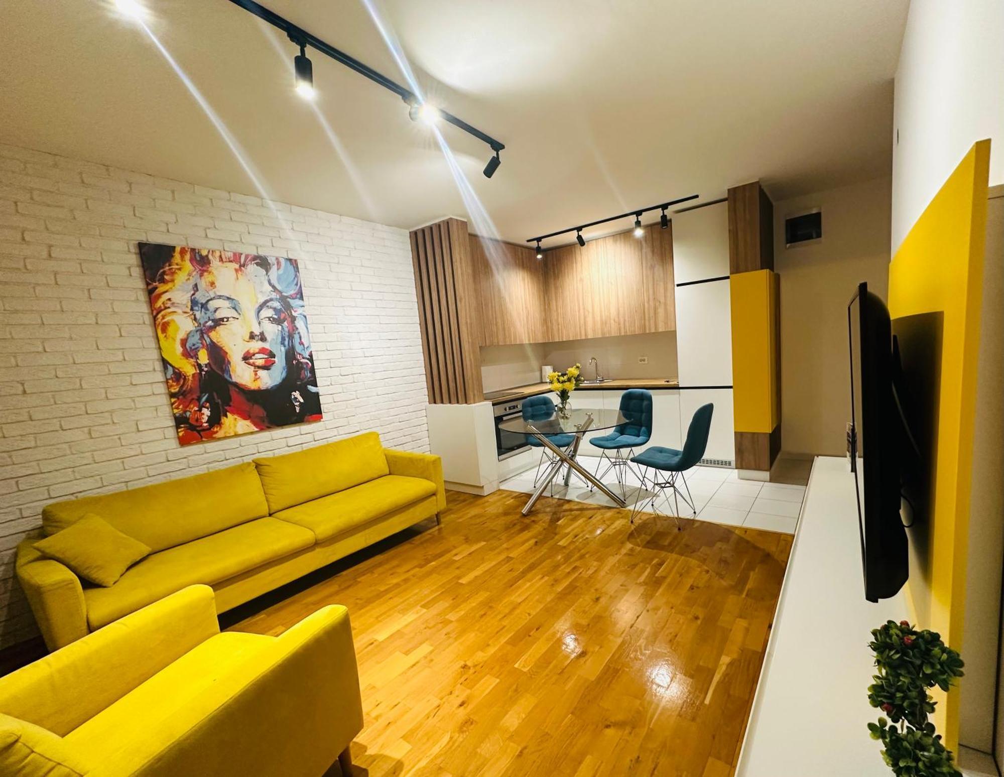 Central Apartment Skopje Ngoại thất bức ảnh
